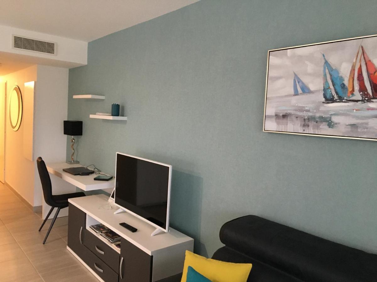 O Fil De L'Eau Bandol - App A05 - T3 Avec Jardin Et Terrasse Apartment Exterior photo